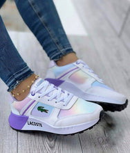 Cargar imagen en el visor de la galería, Lacoste Dama Comfort: Comodidad premium que te acompaña todo el día.