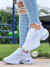 Cargar imagen en el visor de la galería, NIKE AIR MAX PORTAL 2024 - Una zapatilla que combina con TODO tu clóset.