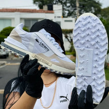 Cargar imagen en el visor de la galería, Lacoste Elite Active – Comodidad y estilo para cada paso