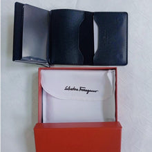 Cargar imagen en el visor de la galería, TARJETERO DE LUJO ANTIRROBO👔