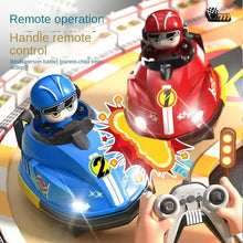 Cargar imagen en el visor de la galería, 2 Carros Chocones a Control Remoto - Batalla 2025
